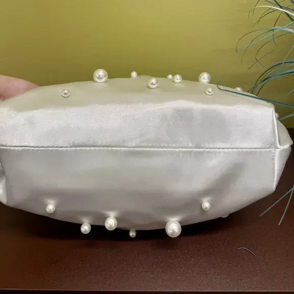 Anthropologie BHLDN Frankie Clutch Pearl Edition White Bridal Black Tie - Picture 10 of 12